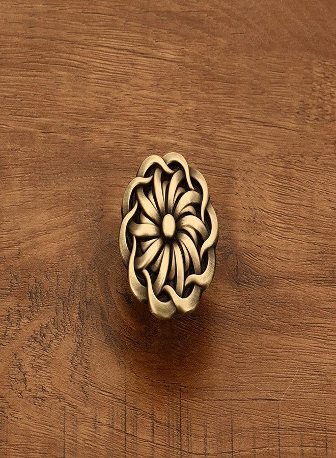VOLO Antique Brass Cabinet Knob - Vintage Wardrobe & Drawer Pull Knob, Classic Round Flower Design with Screws for Cupboards & Kitchen Cabinets (Pack of 2 Pieces, 2 Inch) - Image 4