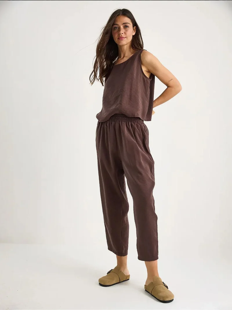 Bianco Lucci  LUCCI Sleeveless Crew Neck Blouse and Carrof Fıt Pants Set for Women | Best Price UAE