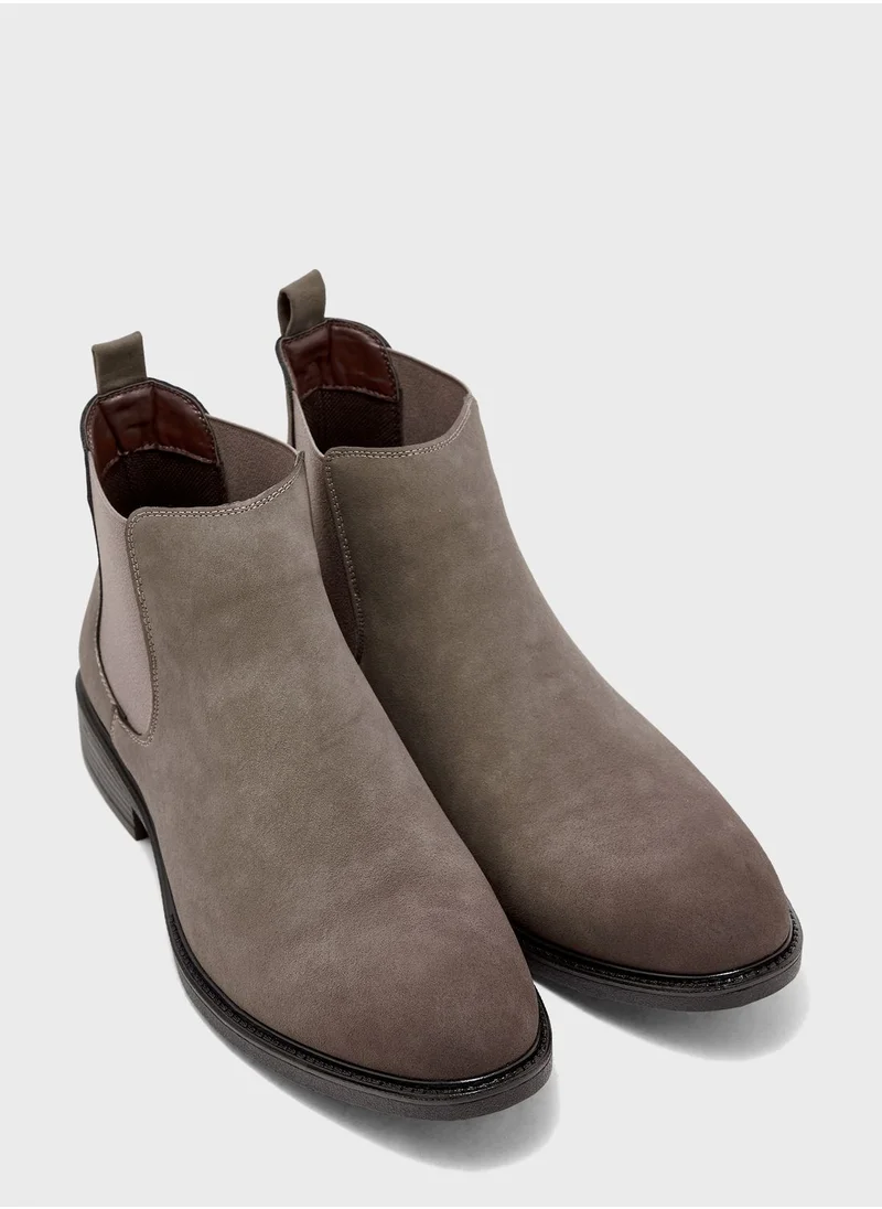 Robert Wood Faux Suede Chelsea Boots