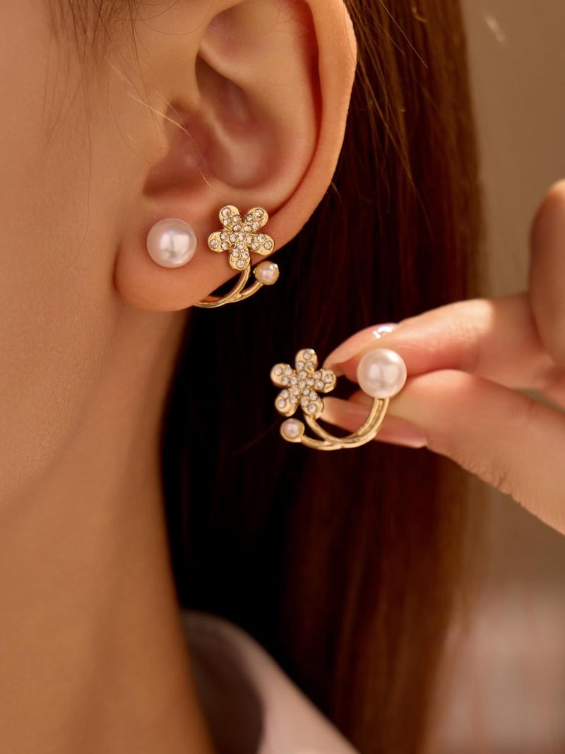 Nan 1 Pair Gold Hood Earrings for Women - Lightweight Metal Stud Earrings - Image 1