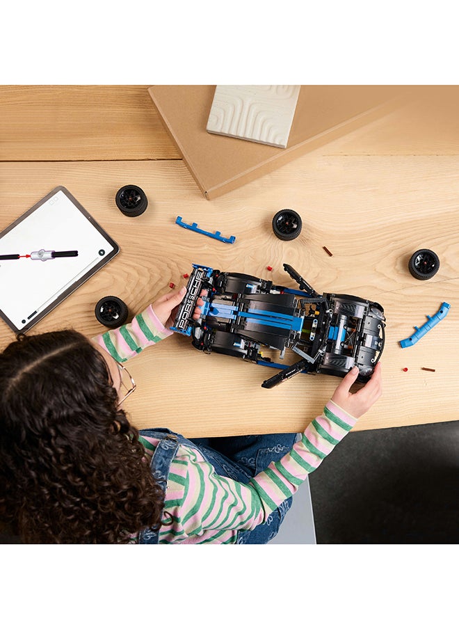 LEGO - لعبة سيارة السباق تكنيك بورش جي تي 4 إي-بيرفورمانس، تحكم عن بعد، نموذج تفاعلي هدية للأطفال الذين يحبون المركبات الفاخرة 42176 (834 قطعة) - Image 1
