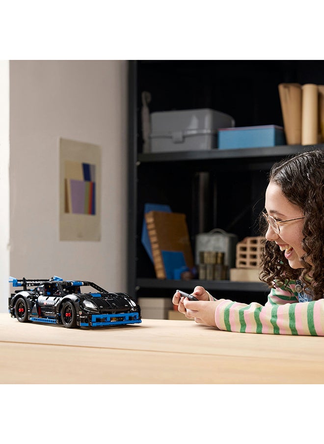 LEGO - لعبة سيارة السباق تكنيك بورش جي تي 4 إي-بيرفورمانس، تحكم عن بعد، نموذج تفاعلي هدية للأطفال الذين يحبون المركبات الفاخرة 42176 (834 قطعة) - Image 1