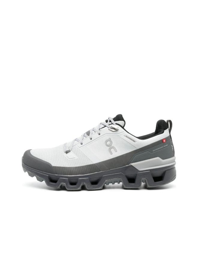 ON ON Cloud wander casual sports shoes  - Image 1