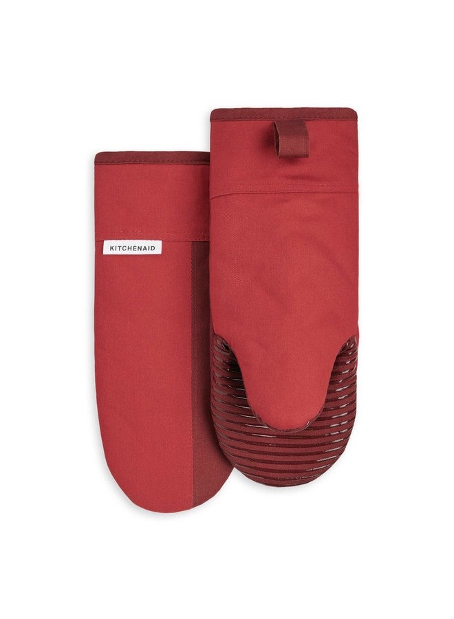 KitchenAid Beacon Two-Tone Non-Slip Oven Mitt Set, Passion Red/Bordeaux, 5.75"x13", 2 Piece - Image 1