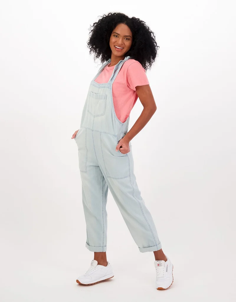 American Eagle AE EasyFlex Ultra Baggy Jean