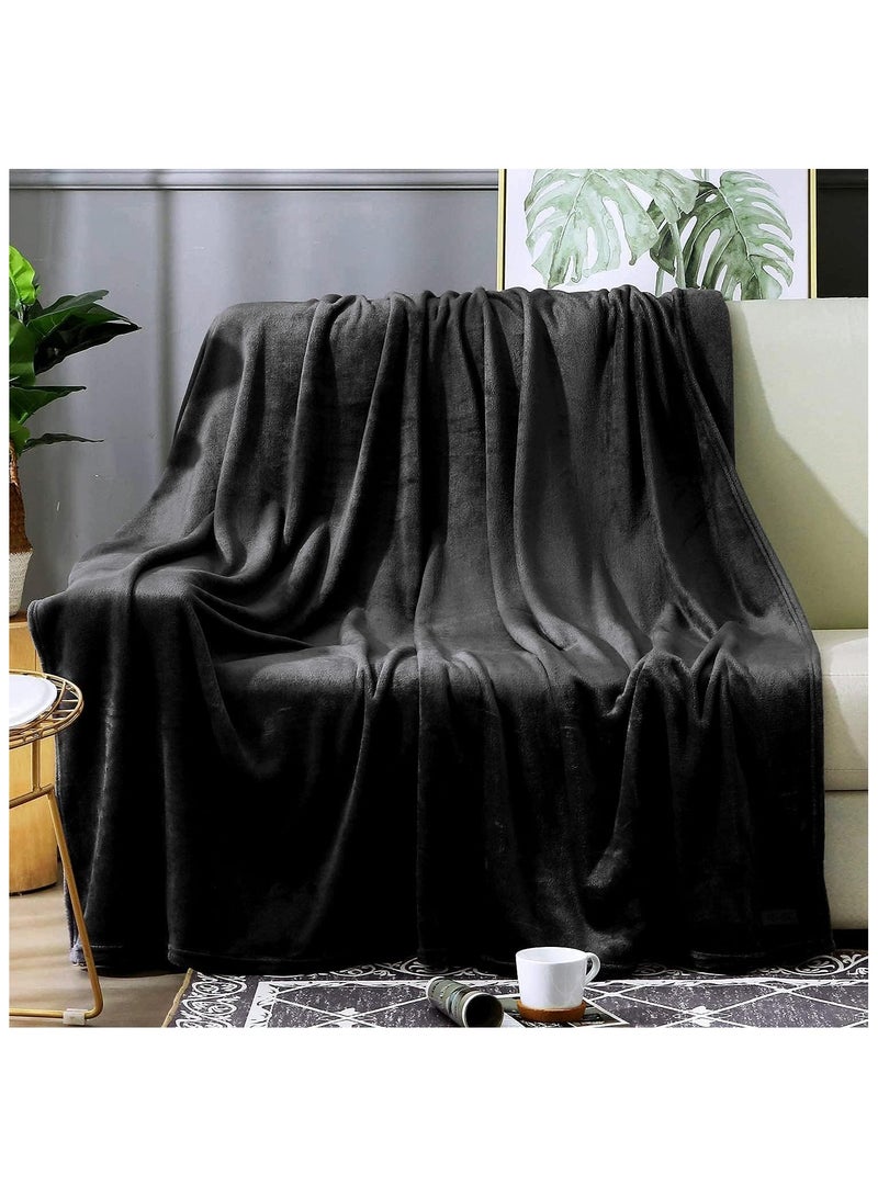 فابينني بطانية سرير فردية من قطعتين، مصنوعة من صوف الألياف الدقيقة، بوزن 280 جرام لكل متر مربع، ناعمة للغاية وناعمة كالحرير، مقاس 150 × 200 سم، لون أسود/أزرق داكن - Image 5