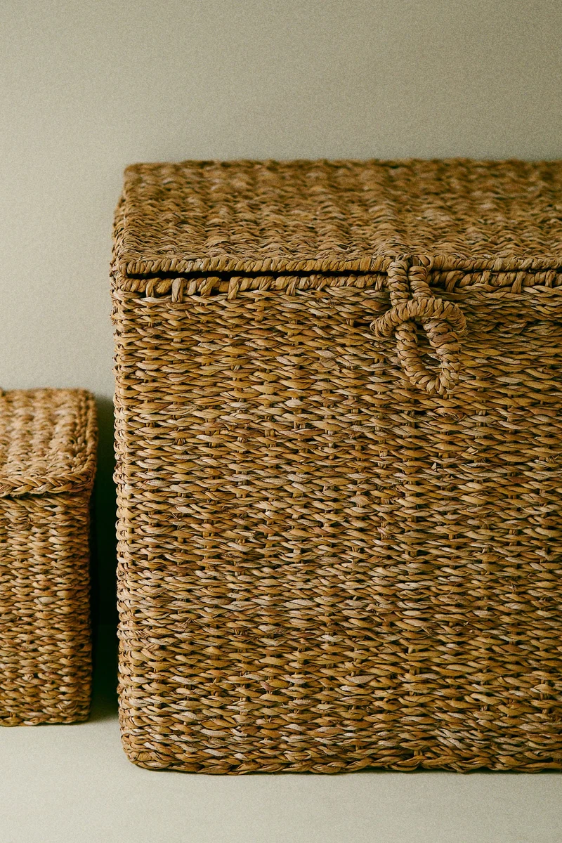 H&M Lidded seagrass storage basket