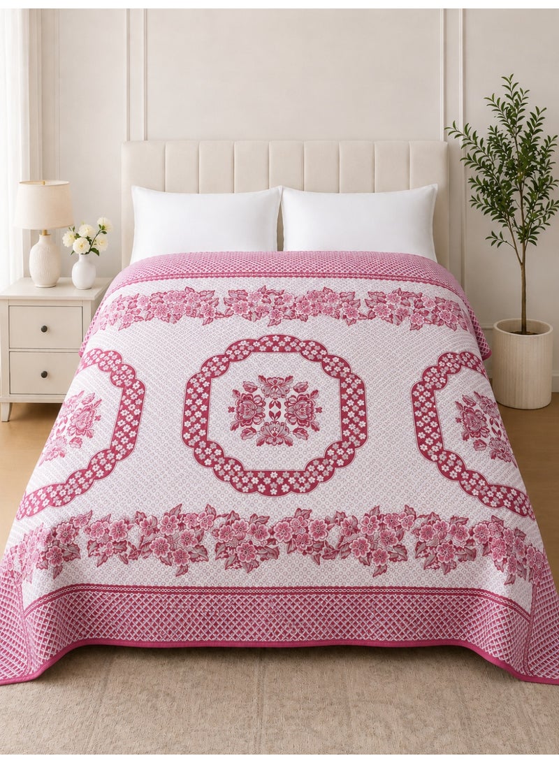 Classic Patterned Bed Cover 1-Piece – Floral & Geometric Decorative Bedspread – 220x220 cm - Image 1