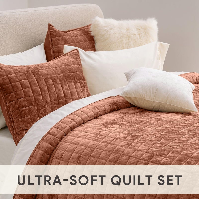 RECYCO Luxury Velvet Quilt Set Full Queen Size Bedding Sets, Ultra Soft Velvet Comforter Set, Lightweight Channel Box Stitch Oversized Bedspread Coverlet for All Season, with 2 Shams, Terracotta Fawn - Image 4