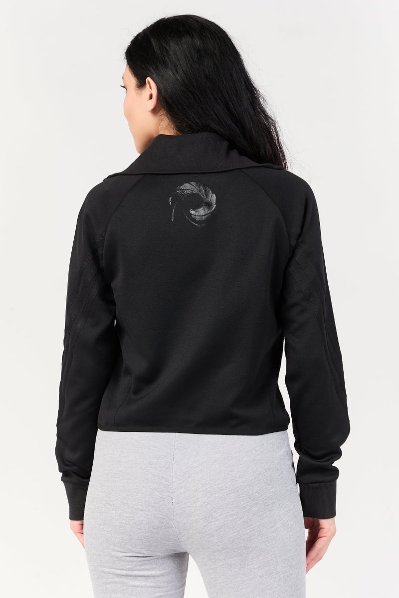 Adidas جاكيت قصير رياضي نسائي مناسب للتدريب، أسود - Image 4