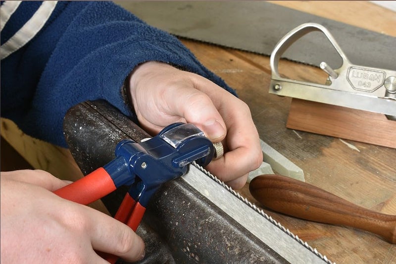 Spear  Jackson Spear & Jackson 94-370R Eclipse Saw Tooth Setter, Red - Image 2