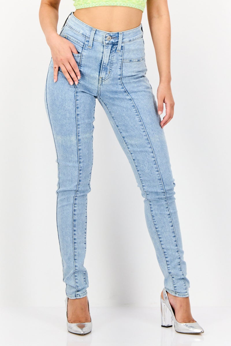 Levi's جينز ضيق للنساء، مغسول وقابل للتمدد، أزرق فاتح - Image 1