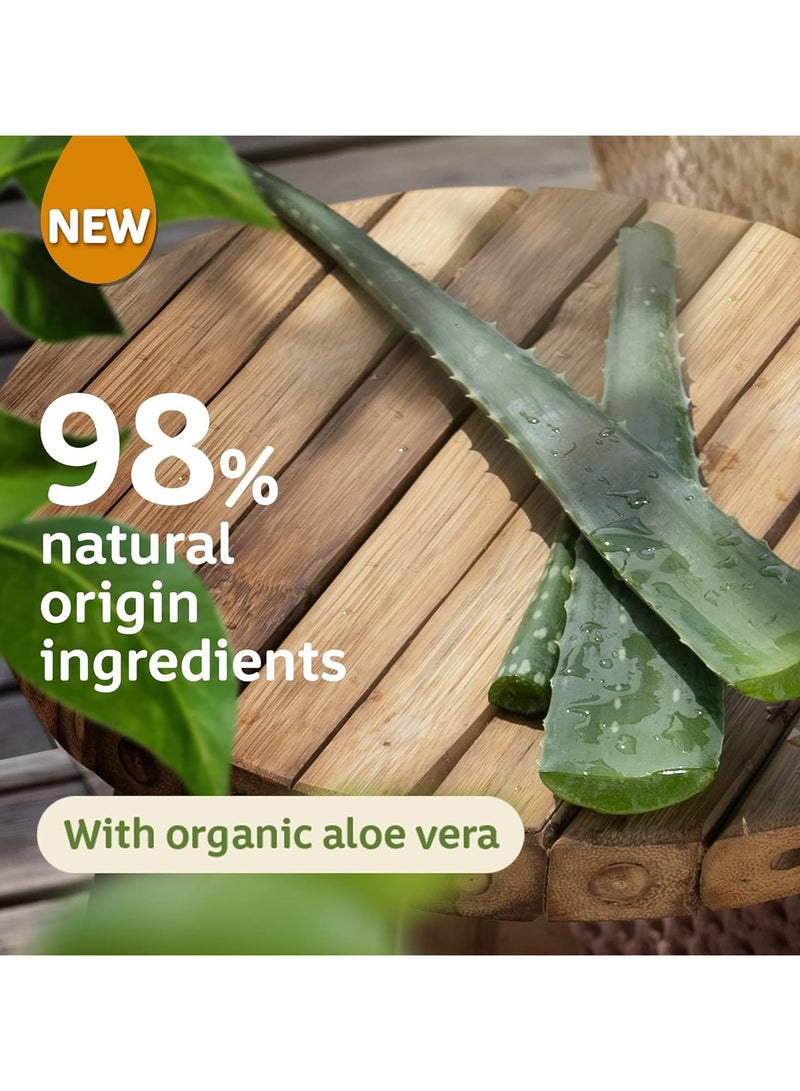 Johnson's Naturally Sensitive Shampoo With Organic Aloe Vera 395 ML - Image 2