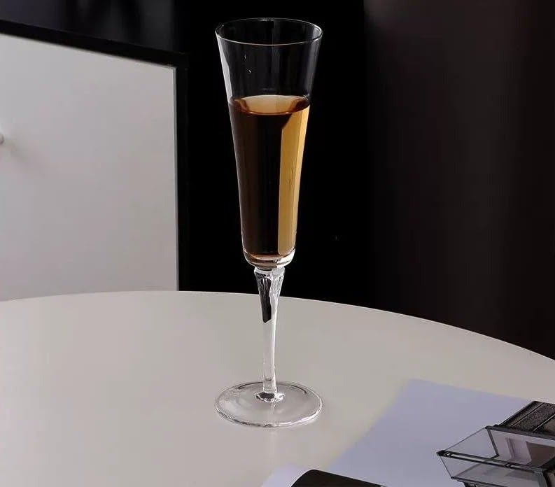 Generic Crystal Champagne Flutes, 190ml Capacity, Set of 6 Pieces .mk - Image 1