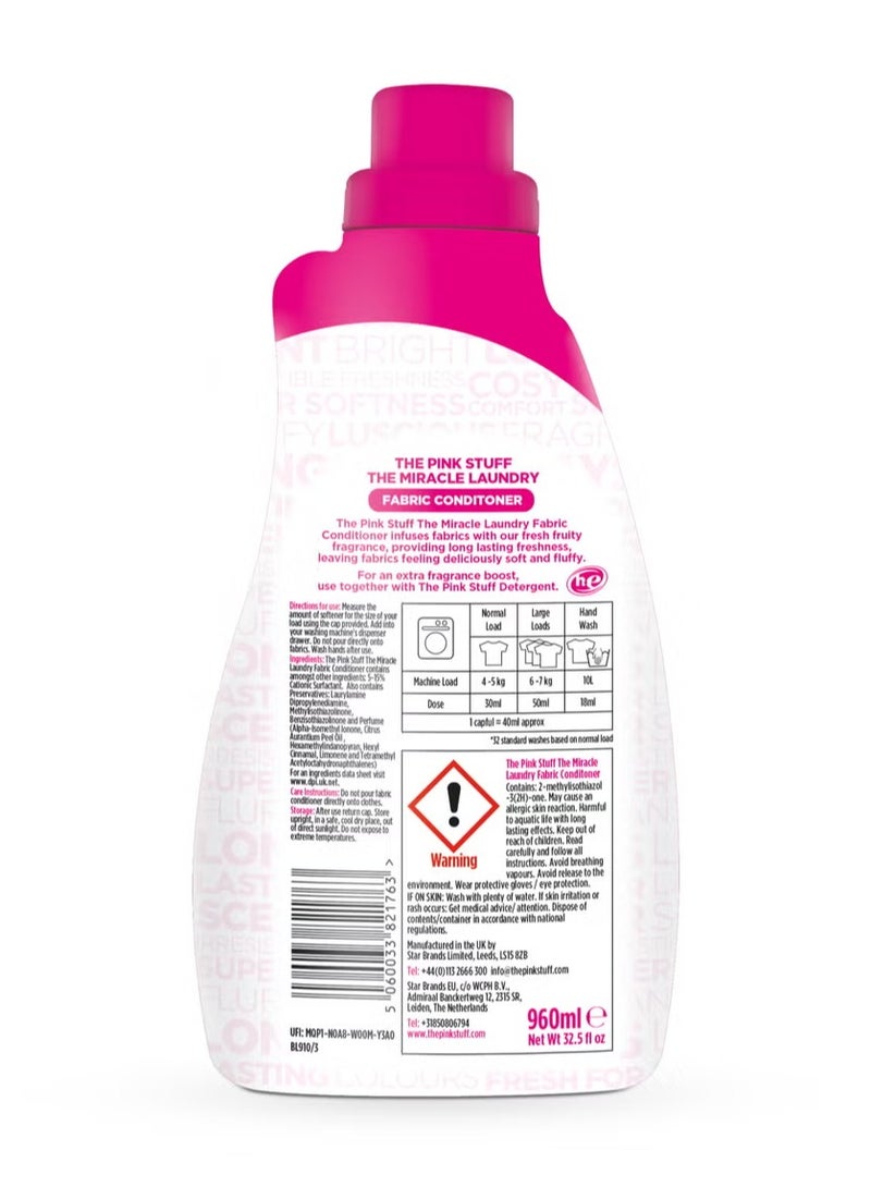 ذا بينك ستاف منعم الأقمشة المعجزة، يُضفي على الأقمشة رائحة الفواكه المنعشة، 32 غسلة، 960 مل - Image 2