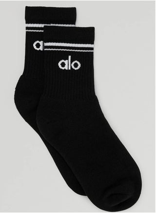 2 pairs of black + 1 pair of gray