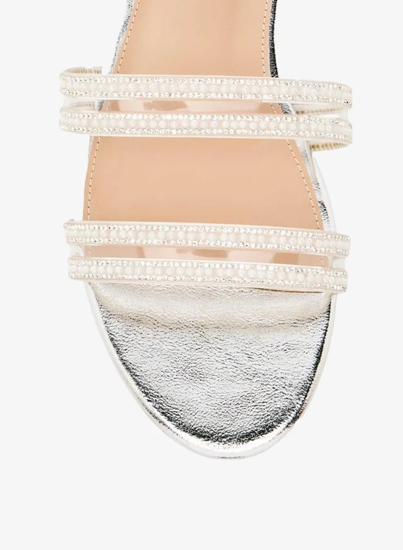 فلورا بيلا من شو إكسبرس صنادل نسائية مزينة سهلة الارتداء