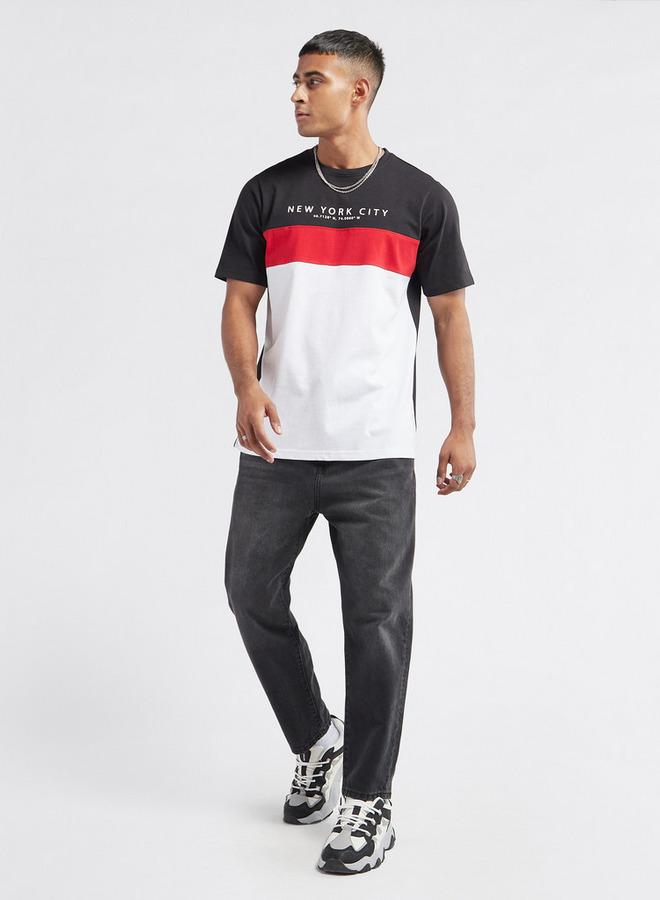 سبلاش فيڤ تيشيرت بقوالب ملونة وأكمام قصيرة وياقة ضيقة - Image 2