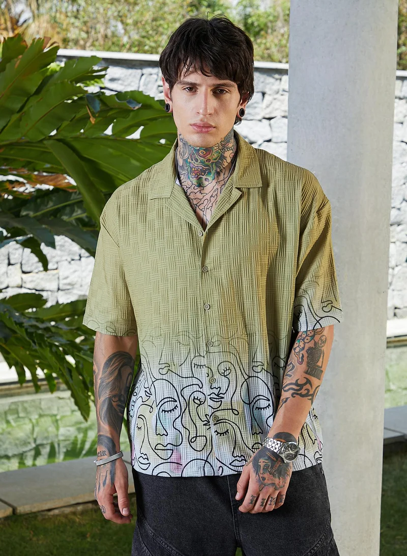 Campus Sutra Men's Pistachio Green Faces-Ombre Oversized Shirt For Casual Wear | Cuban Collar | Short Regular Sleeves | Button Closure | Oversized Shirt Crafted With Comfort Fit For Everyday Wear