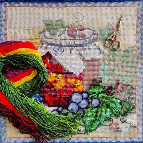 Brvsk Still life Stamped CrossStitch Kit for Adults and Beginners Still Life with Currants 1616 with Clear Precise Printed Design on Cotton Canvas Includes 2 Needles Yarn and EasyRead Chart - Image 3