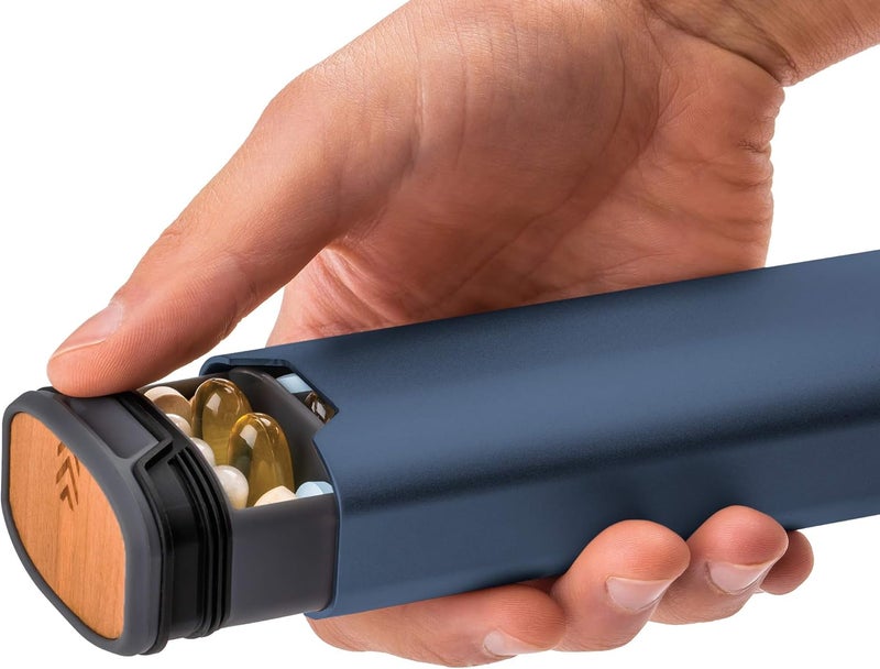 HIGHERHUMAN منظم حبوب أسبوعي لمدة 7 أيام من بواسطة mbarc - علبة حبوب أنيقة وعالية الجودة من الألومنيوم والخشب بسعة كبيرة للمكملات الغذائية والحبوب والفيتامينات والأدوية. - Image 3