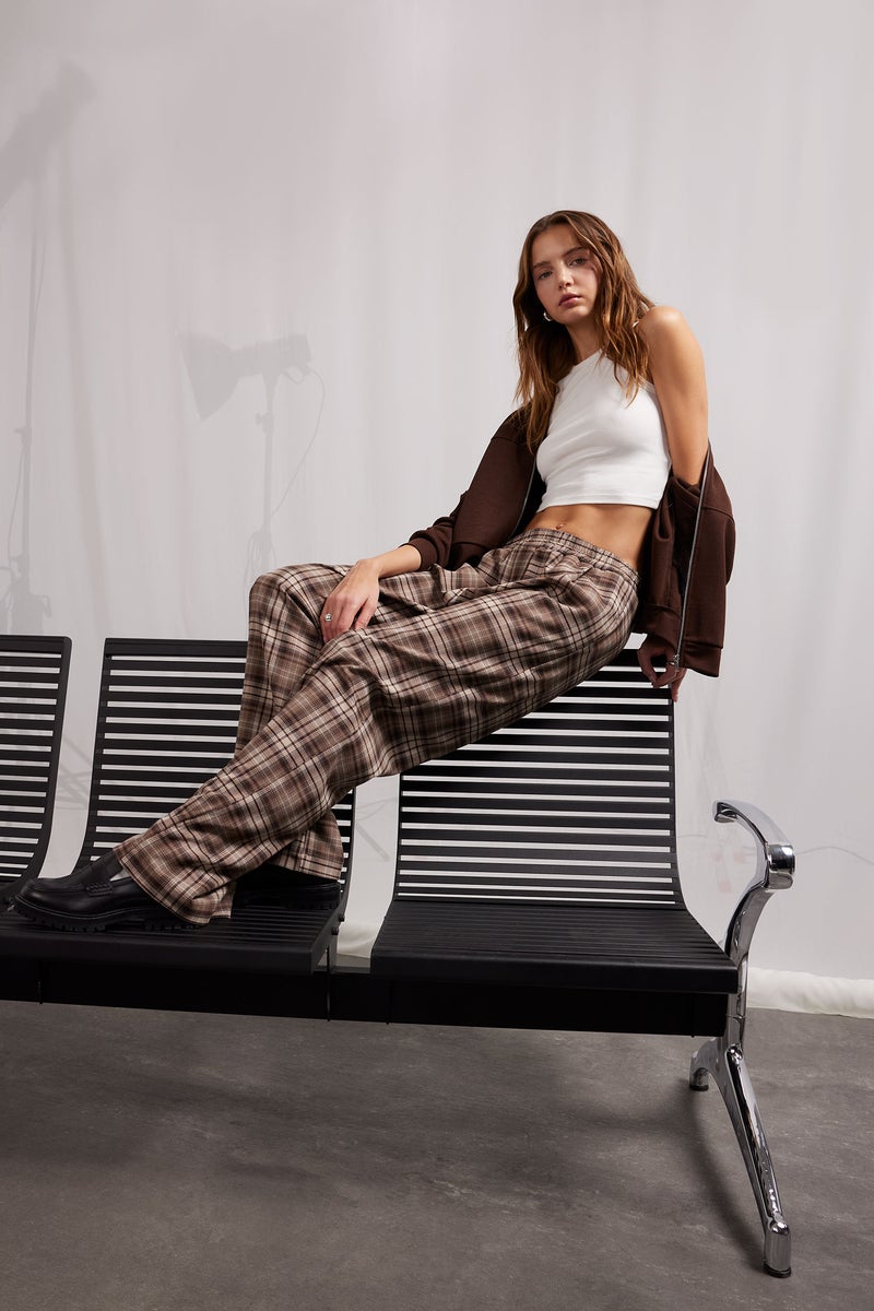 DeFacto Woman Straight Fit Plaid Trousers - Image 1