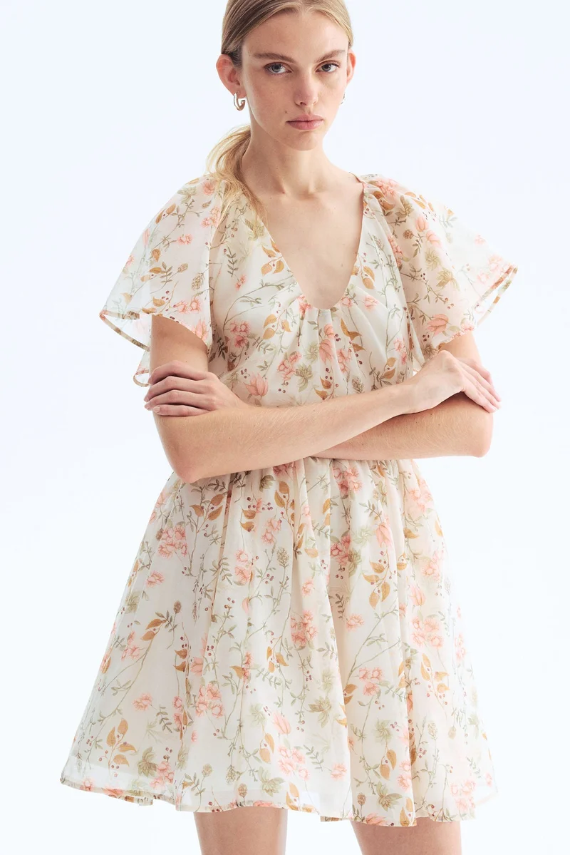 اتش اند ام فستان بأكمام على شكل فراشة