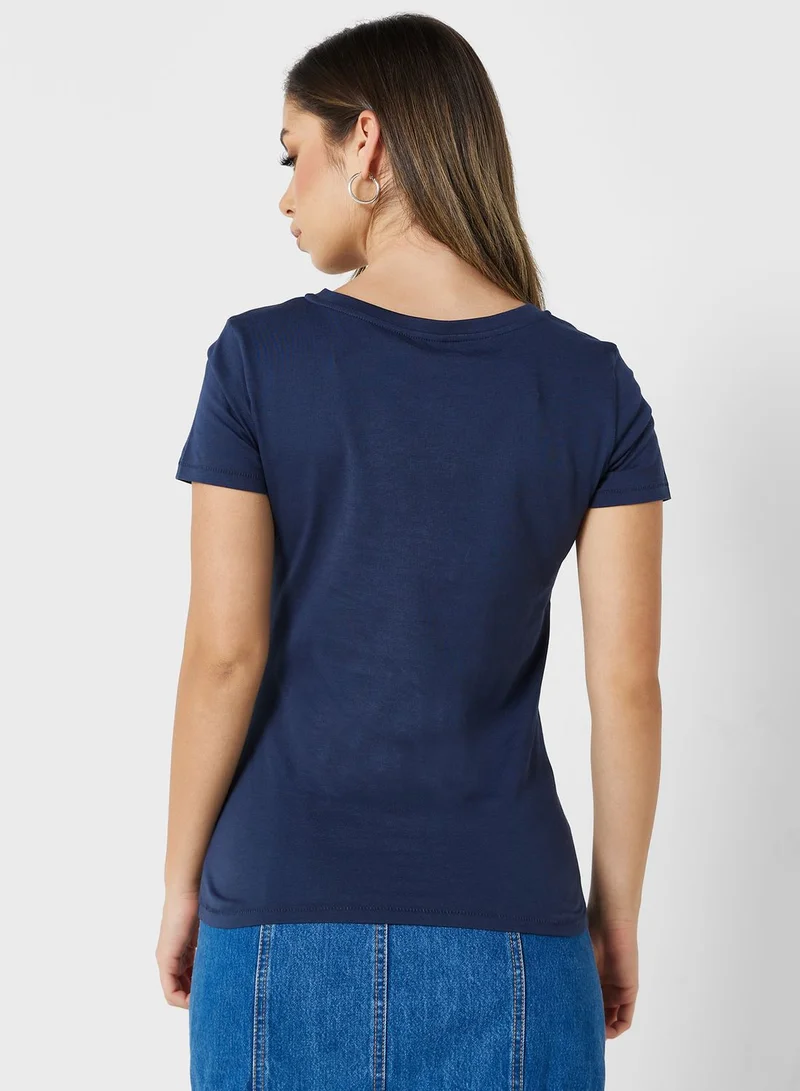 ONLY Graphic Crew Neck T-Shirt