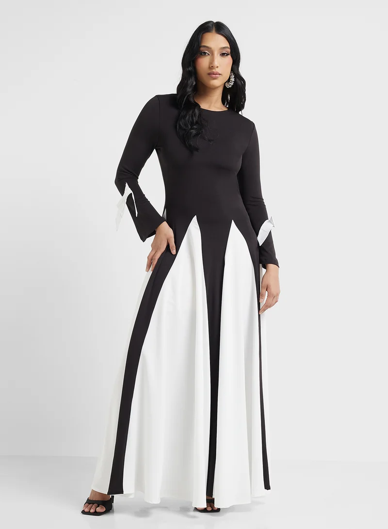 Khizana Color Block Maxi Dress