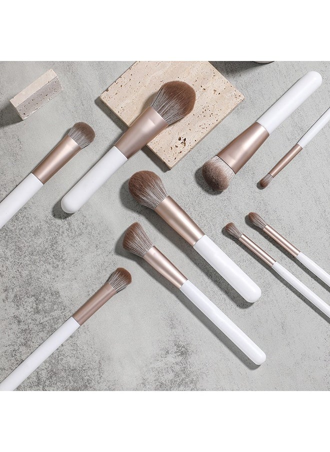 Makeup Brush Set 18 Pieces Makeup Brushes Foundation Powder Blush Highlighter Concealer Makeup Brush Kit for Home And Travel Blending Make Up Brushes Set White - pzsku/Z8709A6633498FB430921Z/45/_/1709202648/d4a06eb0-aaa5-42e8-87a4-34679bf707b7