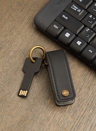 Key Tidy With Usb Flash Drive 16 Gb - pzsku/Z870DA581703FCF45FC9DZ/45/_/1698966535/aae4aba4-26f5-4ba3-ace8-118add4bd060