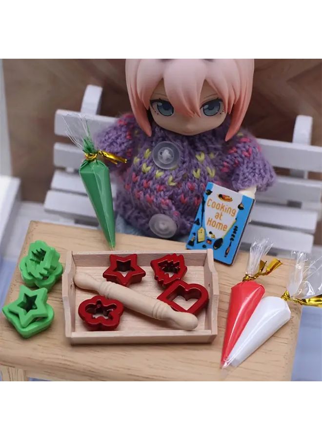 Miniature Green Mold Toy House Baking Set for Dollhouse Decor DIY Collectible Gift - Image 1
