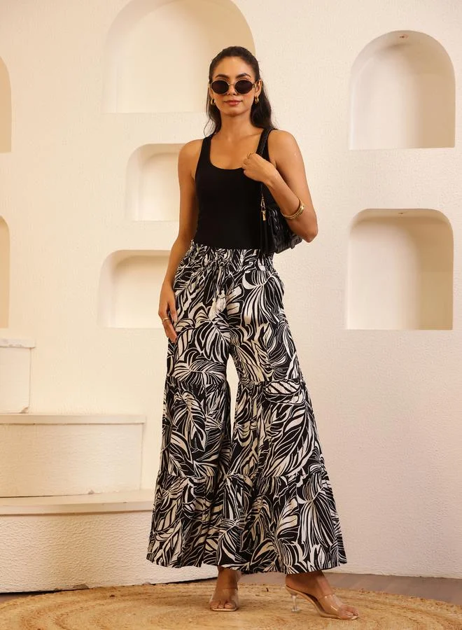 sanskrutihomes Sanskrutihomes Women Black Floral Printed Drawstring Waist Wide Leg Pants