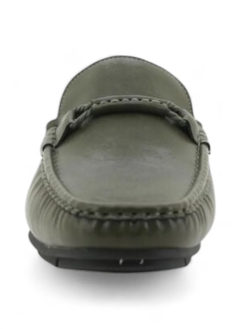 باتا حذاء لوفر رجالي كلاسيكي من الجلد – بني