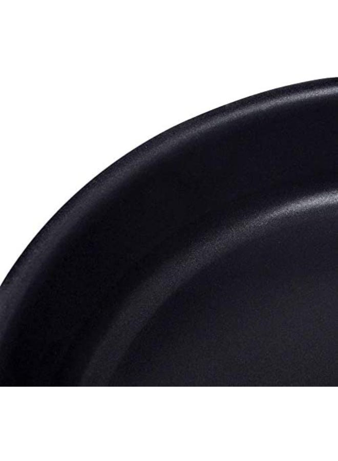 Wilson 28cm Round Non-Stick Roasting Tray – Durable Bakeware for Oven Cooking, Ideal for Roasting and Baking - Image 4