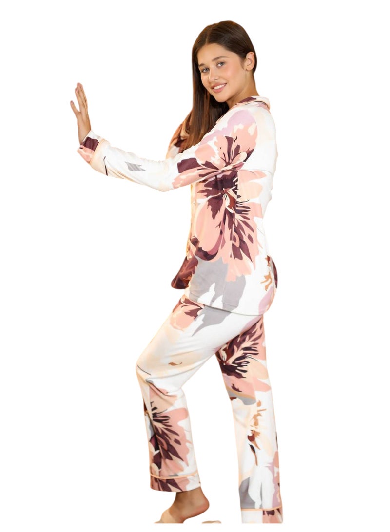 بيجامة شتوي قطيفة كلاسيك بأزرار بنقشة زهور للنساء - Image 2