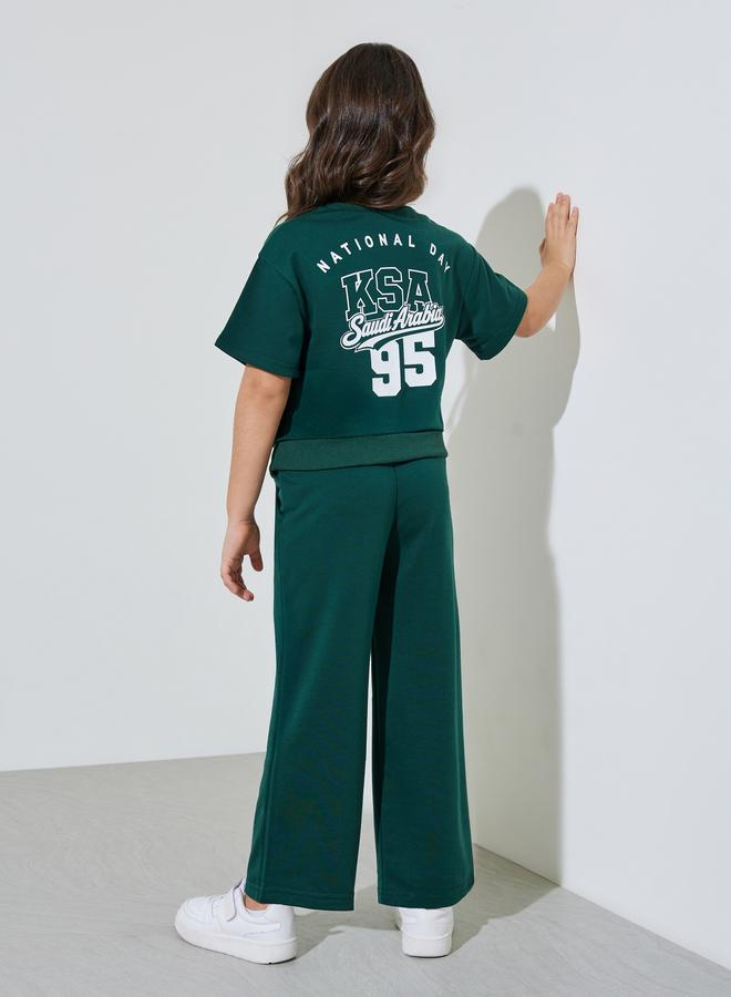 Styli Girls Dark Green KSA National Day Print Oversized T-Shirt and Joggers Set - Image 4