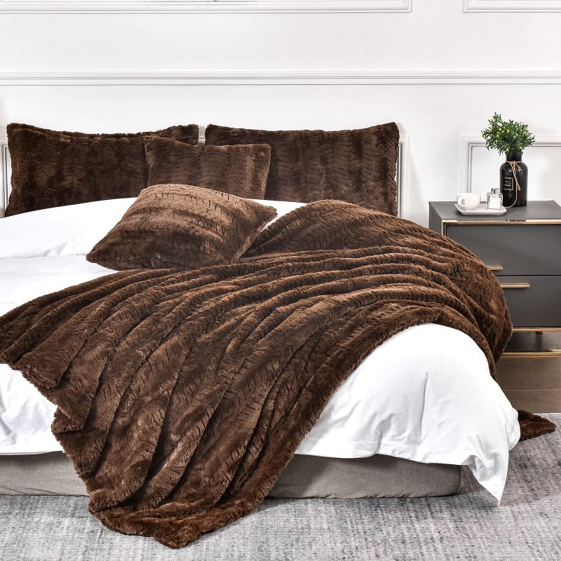 YUSOKI Luxury Double Sided Faux Fur Throw Blanket(Without Pillows) Soft Fuzzy Fluffy Cozy Blanket Plush Furry Comfy Warm Blanket for Couch Bed Chair Sofa Bedroom Men Boys Gift(Brown 50"" x 63"") - Image 5