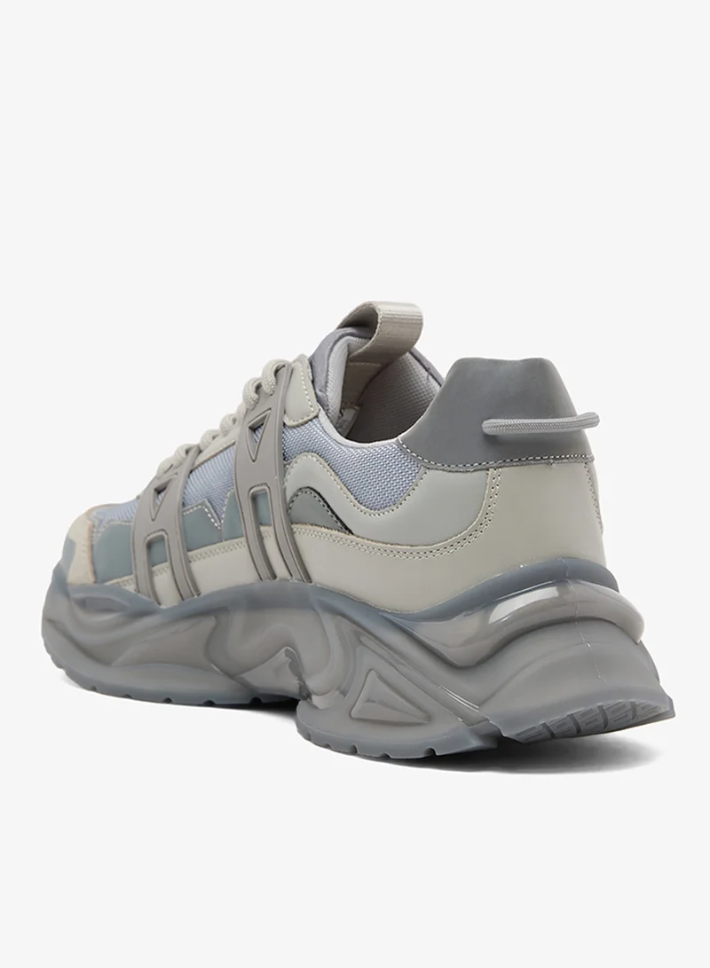 جس Lace Up Low Top Sneakers