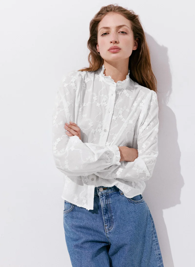 100% Cotton Blouse With Floral Embroideries