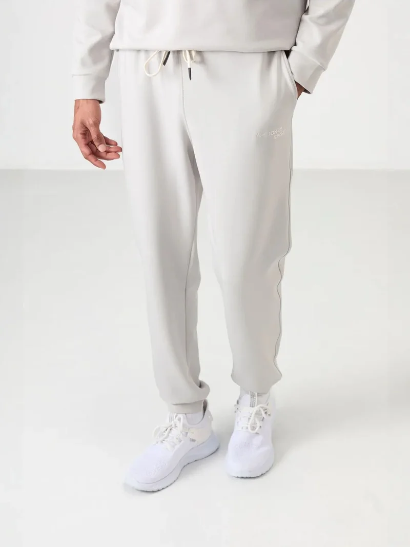 تومي لايف TOMMY Men's Long-Sleeve Sweatshirt And Pants Set