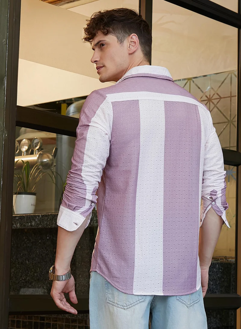 Campus Sutra Men's Mauve Purple & Daisy White Panel-Tactile Shirt