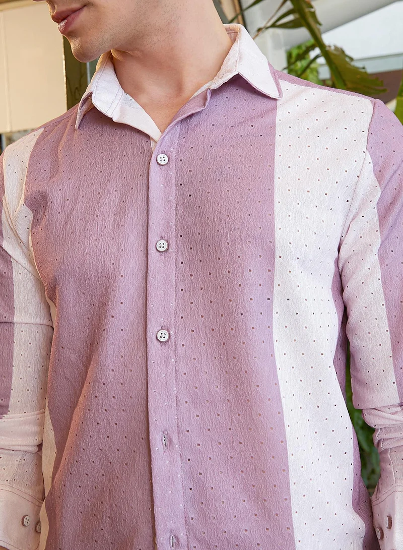 Campus Sutra Men's Mauve Purple & Daisy White Panel-Tactile Shirt