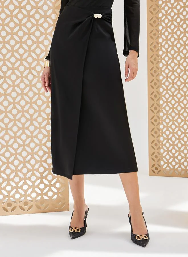Styli Solid Knot Detail A-Line Midi Skirt