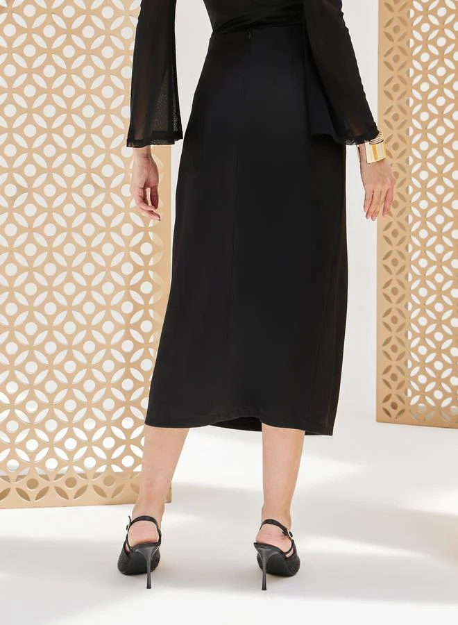 Styli Solid Knot Detail A-Line Midi Skirt
