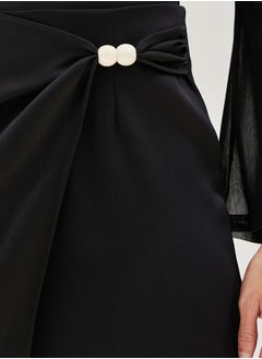Styli Solid Knot Detail A-Line Midi Skirt  - Image 4