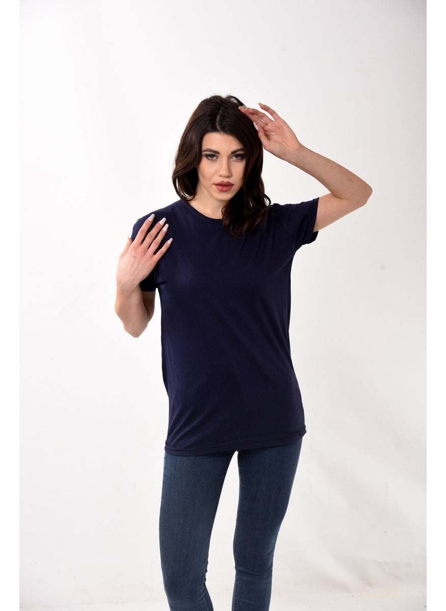 Belifanti Collection تي شيرت نسائي أساسي بياقة دائرية قصيرة الأكمام لون أزرق Navy  - Image 3