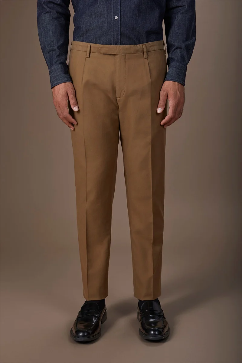 Classic regular fit twill trousers for men - Nut