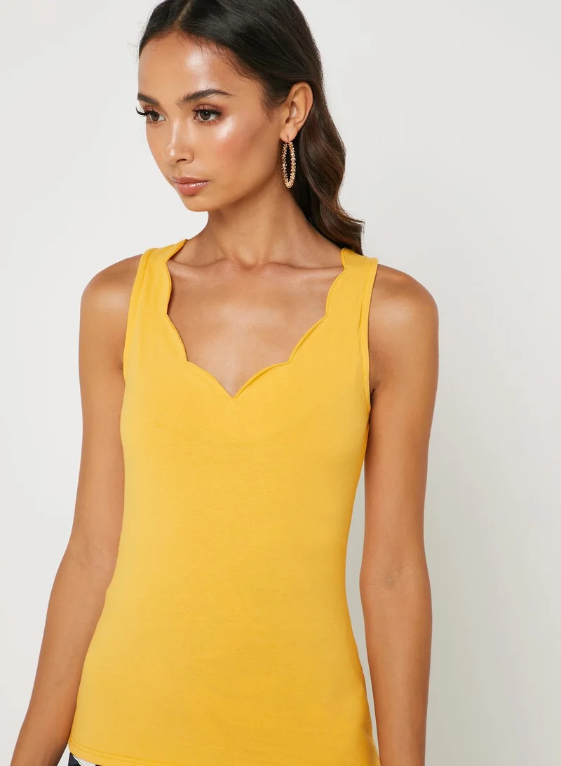 DOROTHY PERKINS Scallop Tank Top
