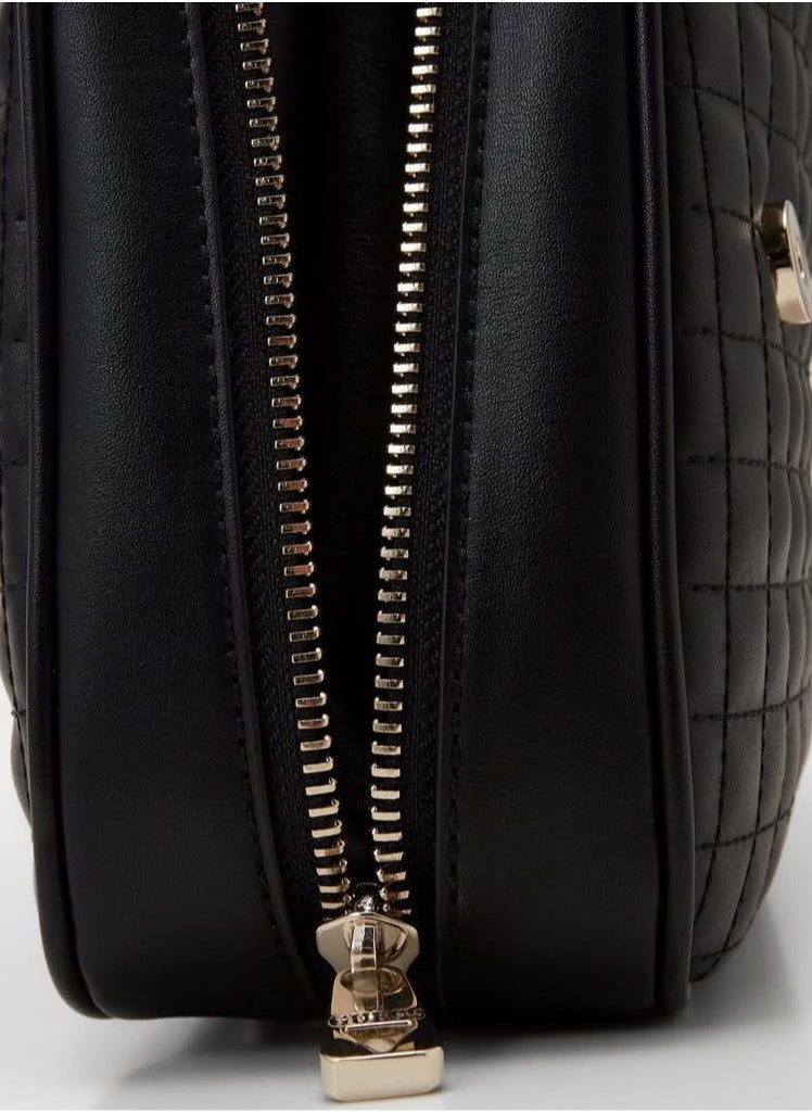 GUESS Guess Black Quilted Shoulder Bag For Women  - Image 5